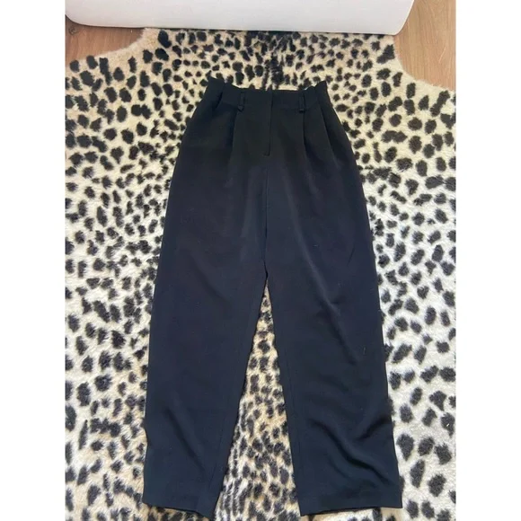 Paper Moon Aritzia Style Babaton Fletcher Pants in Black - Picture 2 of 10